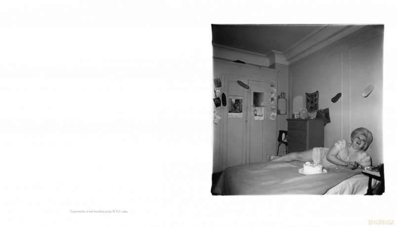 Diane Arbus: Sanctum Sanctorum - Diane Arbus [KSIĄŻKA]