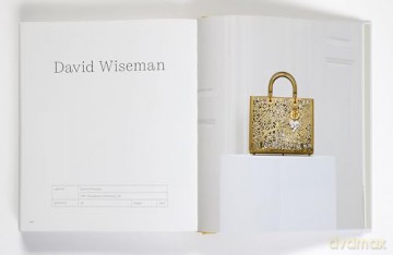 Dior Lady Art: The Lady Dior Reinvented by 99 Artists - Hervé Mikaeloff [KSIĄŻKA]
