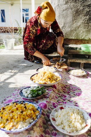 Discovering Uzbekistan - Dariya Sirotina [KSIĄŻKA]