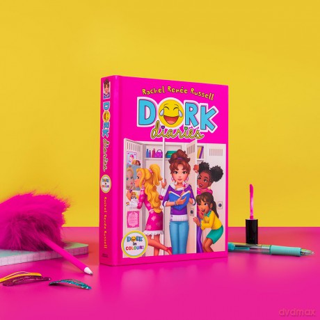 Dork Diaries Full-Colour Edition: Tales from a Not-So-Fabulous Life - Rachel Renee Russell [KSIĄŻKA]