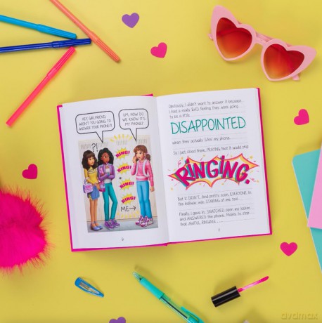 Dork Diaries Full-Colour Edition: Tales from a Not-So-Fabulous Life - Rachel Renee Russell [KSIĄŻKA]