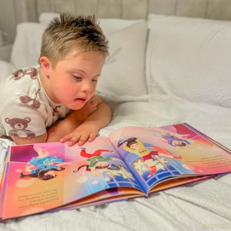 Ellie: An inspiring story about inclusivity and growing up with Down Syndrome - Ellie Goldstein [KSIĄŻKA]