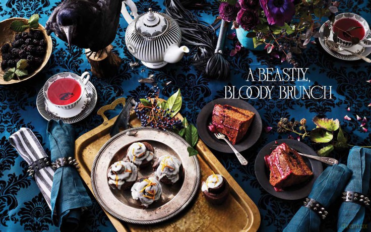 Elvira's Cookbook from Hell: Sexy, Spooky Soirées and Celebrations for Every Occasion - Cassandra Peterson [KSIĄŻKA]