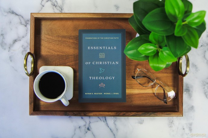 Essentials of Christian Theology: Foundations of the Christian Faith - Nathan D. Holsteen [KSIĄŻKA]