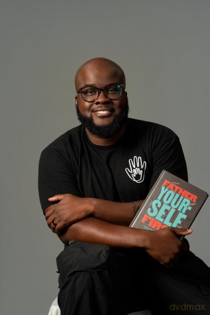 Father Yourself First: Everything You Need to Become the Father Your Family Deserves - Glen Henry [KSIĄŻKA]
