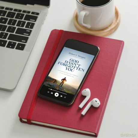 God Hasn't Forgotten You: 24 Remarkable Ways God Is Working in You and Through You - Robert J. Morgan [KSIĄŻKA]