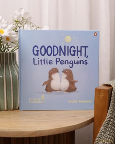 Good Night, Little Penguins - The Penguin Foundation [KSIĄŻKA]
