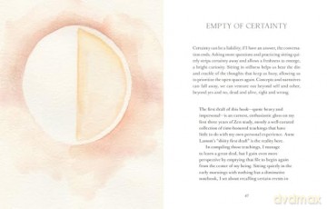 Hold Nothing: An Invitation to Let Go and Come Home to Yourself - Elena Brower [KSIĄŻKA]