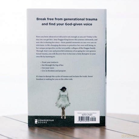 Holy Disruptor: Shattering the Shiny Facade by Getting Louder with the Truth - Amy Duggar King [KSIĄŻKA]