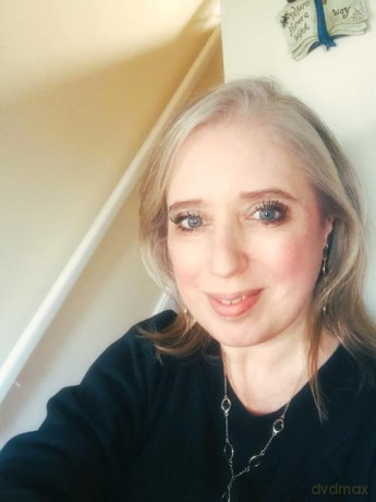 How to Thrive in Retrograde: Understand how the planets influence our lives, energy and astrology - Alison Davies [KSIĄŻKA]