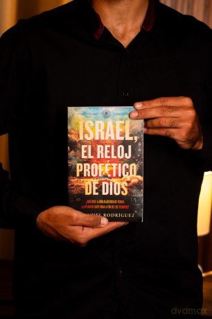 Israel, el reloj profético de Dios: Qué dice la Biblia acerca de Israel y el plan de Dios para el fin de los tiempos - Jahaziel Rodríguez [KSIĄŻKA]
