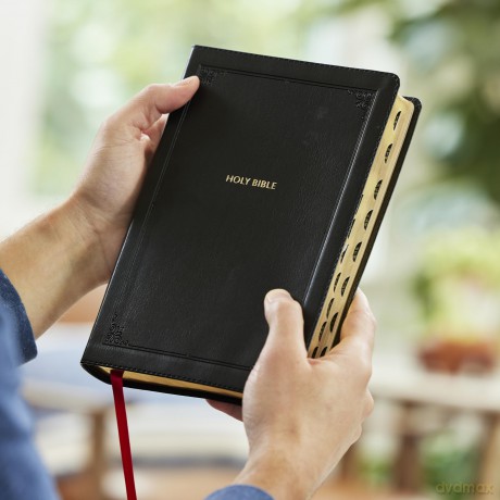 KJV Giant Print End-of-Verse Reference Bible, Black Leathersoft, Red Letter, Comfort Print (Thumb Indexed) - Thomas Nelson [KSIĄŻKA]