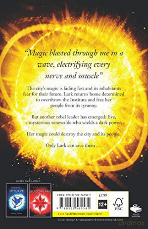 Lark Ascending - Meagan Spooner [KSIĄŻKA]