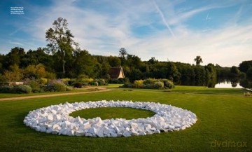 Le Domaine des Étangs: 2500 acres out of the world - Laureline Amanieux [KSIĄŻKA]
