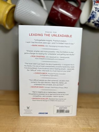 Leading the Unleadable Second Edition: How to Manage Mavericks, Cynics, Divas, and Other Difficult People - Alan Willett [KSIĄŻKA]