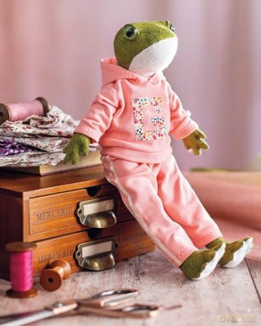 Luna Lapin Stitched With Kindness: New friends to make and stories to share: 5 - Sarah Peel [KSIĄŻKA]