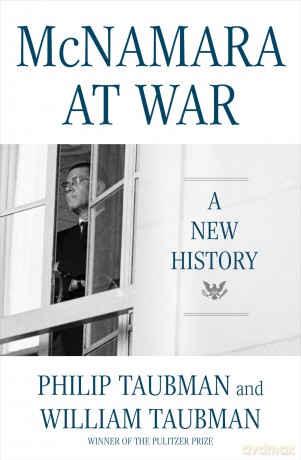 McNamara at War: A New History - Philip Taubman [KSIĄŻKA]