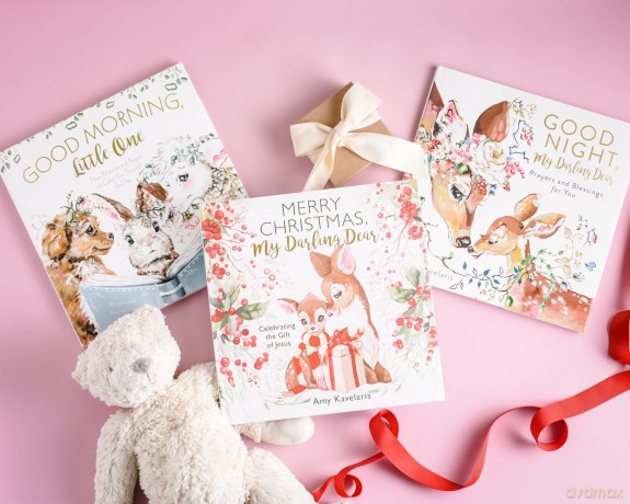 Merry Christmas, My Darling Dear: Celebrating the Gift of Jesus (Darling Animals in Bloom) - Amy Kavelaris [KSIĄŻKA]
