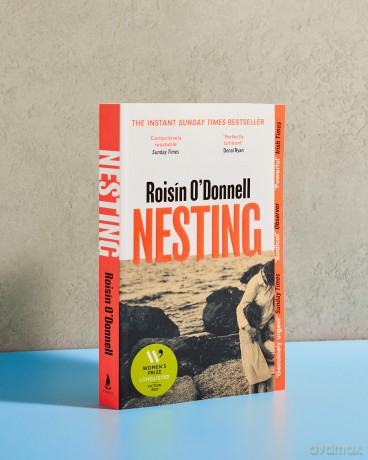 Nesting: Longlisted for the Women's Prize for Fiction 2025; the tender, soaring debut you won't be able to forget - Roisin O'Donnell [KSIĄŻKA]