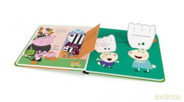 Peppa Pig: Trick or Treat: A Halloween Lift-the-Flap Board Book - Peppa Pig [KSIĄŻKA]