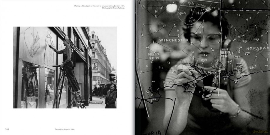 Photographing a Modern World: Britain 1900-1975 - Dominic Sandbrook [KSIĄŻKA]