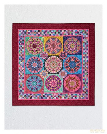 Pieced Kaleidoscope Quilt Blocks: Stunning Designs and Endless Inspiration for Fussy Cut EPP Patchwork - Lydia Cheney [KSIĄŻKA]