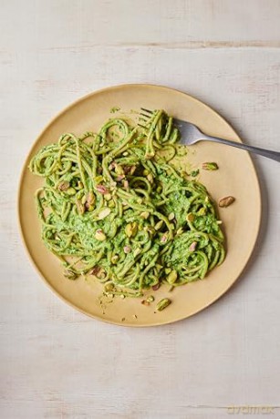 Plant Fuel: delicious, nutritious meals to fuel your body and support a healthy lifestyle. - Jeffrey Boadi [KSIĄŻKA]