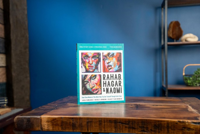 Rahab, Hagar, and Naomi Bible Study Guide plus Streaming Video, Updated Edition: How Three Women of the Bible Help You See Yourself through God's Eyes - Jada Edwards [KSIĄŻKA]