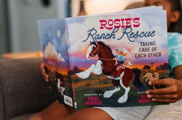 Rosie's Ranch Rescue: Taking Care of Each Other (Rosie the Horse) - Paige Murray [KSIĄŻKA]