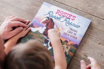 Rosie's Ranch Rescue: Taking Care of Each Other (Rosie the Horse) - Paige Murray [KSIĄŻKA]