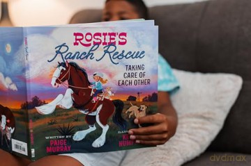 Rosie's Ranch Rescue: Taking Care of Each Other (Rosie the Horse) - Paige Murray [KSIĄŻKA]