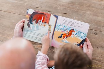 Rosie's Wild Ride: Chasing Big Rodeo Dreams (Rosie the Horse) - Paige Murray [KSIĄŻKA]