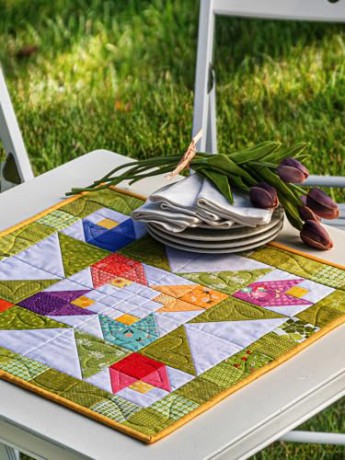 Scrap-Happy Quilts [KSIĄŻKA]