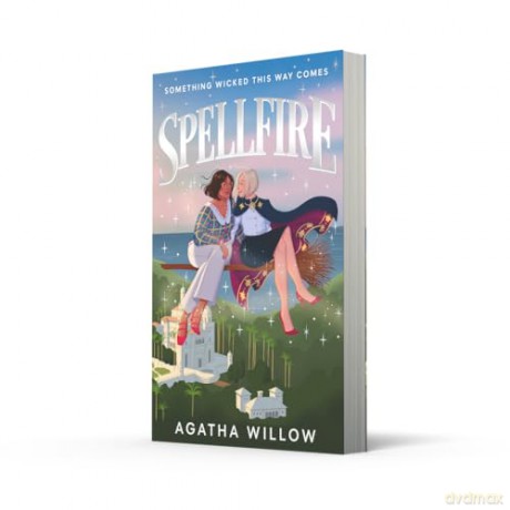 Spellfire: THE BRAND NEW SPICY WITCH ROMANCE FOR 2025 - Agatha Willow [KSIĄŻKA]