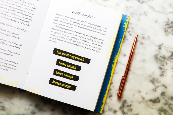 The 5 Habits of Hope: Stories and Strategies to Help You Find Your Way - The Perfect Inspirational New Year's Resolution Gift - Dr. Julia Garcia [KSIĄŻKA]