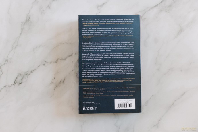The Apostolic Fathers (4) (Ancient Literature for New Testament Studies) - Zondervan [KSIĄŻKA]