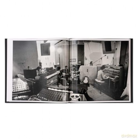 The Band Photographs, 1968-1969: Two-Volume Set: With a Foreword by Eric Clapton and an Introduction by Bruce Springsteen - Elliott Landy [KSIĄŻKA]