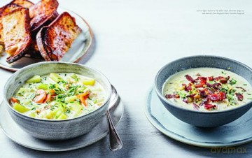 The Blue Food Cookbook: Delicious Seafood Recipes for a Sustainable Future - Andrew Zimmern [KSIĄŻKA]