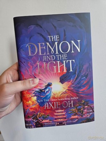 The Demon and the Light (The Floating World) - Axie Oh [KSIĄŻKA]