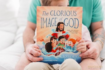 The Glorious Image of God: How Jesus Reveals Who God Made You to Be - Rousseaux Brasseur [KSIĄŻKA]