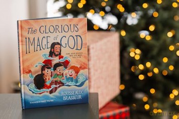 The Glorious Image of God: How Jesus Reveals Who God Made You to Be - Rousseaux Brasseur [KSIĄŻKA]