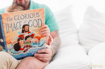 The Glorious Image of God: How Jesus Reveals Who God Made You to Be - Rousseaux Brasseur [KSIĄŻKA]