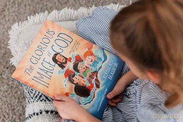 The Glorious Image of God: How Jesus Reveals Who God Made You to Be - Rousseaux Brasseur [KSIĄŻKA]