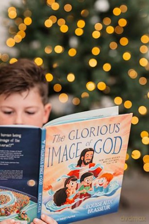 The Glorious Image of God: How Jesus Reveals Who God Made You to Be - Rousseaux Brasseur [KSIĄŻKA]