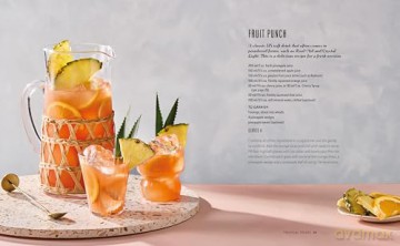 The Mocktail Hour: Deliciously different zero-proof drinks for the sober-curious - David T. Smith [KSIĄŻKA]