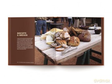 The Perini Ranch Steakhouse Cookbook: A Celebration of History, Heritage, and Home on the Ranch - Lisa Perini [KSIĄŻKA]