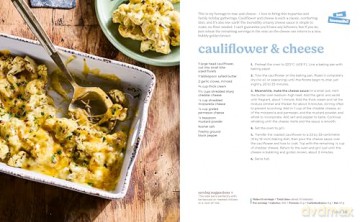 The Powered by Protein Cookbook: Simple, Delicious, High Protein Recipes - Jackie Hartlaub [KSIĄŻKA]