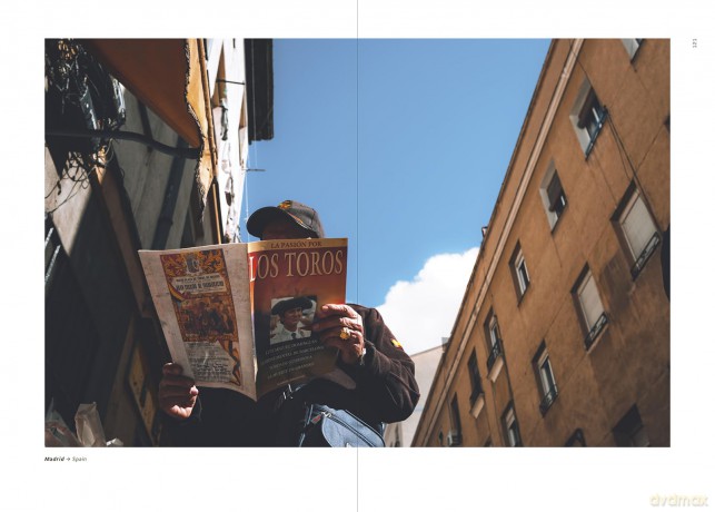 The Reader - Sam Landers [KSIĄŻKA]