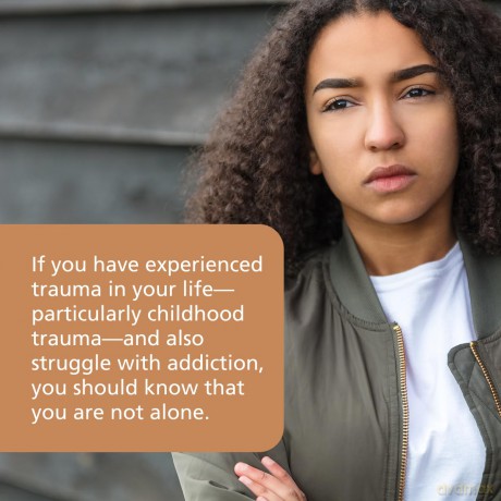 The Trauma-Informed Workbook for Addiction: Evidence-Based Skills to Heal the Pain at the Root of Your Substance Use and Build Resilience for Lasting Recovery (New Harbinger Self-help Workbooks) - Bobbi Jo Reed [KSIĄŻKA]