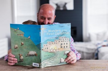 The Wonders of the First Christmas: Explore the Birth of Jesus through History, Archaeology, and Art - Andy McGuire [KSIĄŻKA]